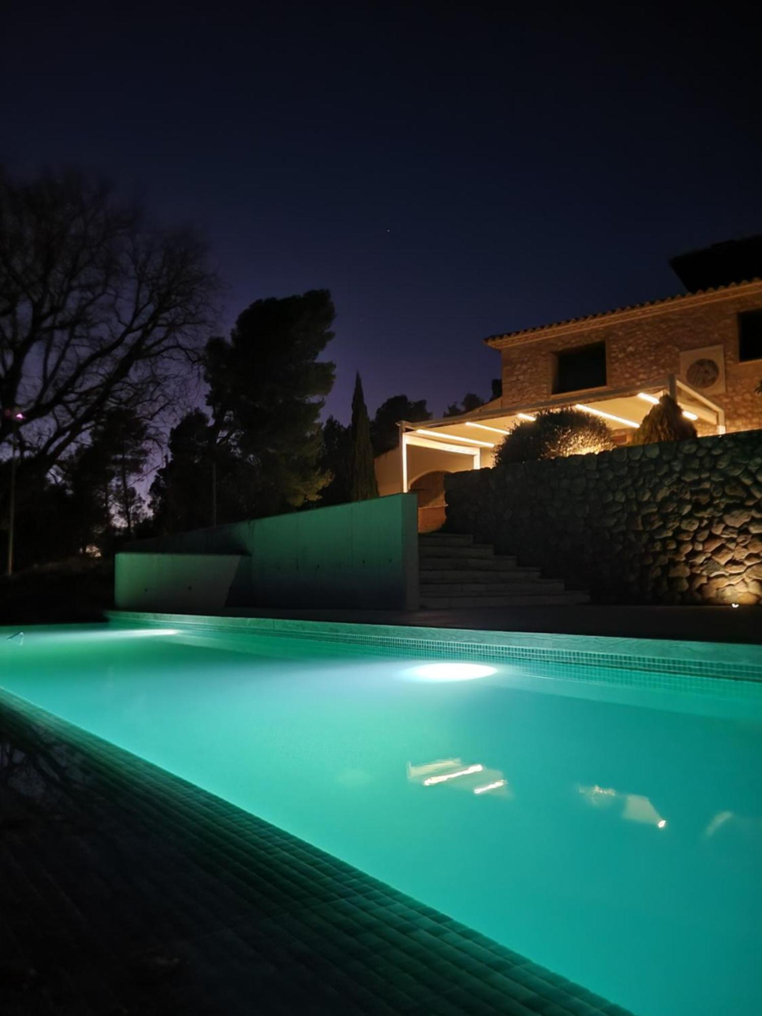 Casa Rural Masia Les Apieres El Pla de Manlleu Екстериор снимка