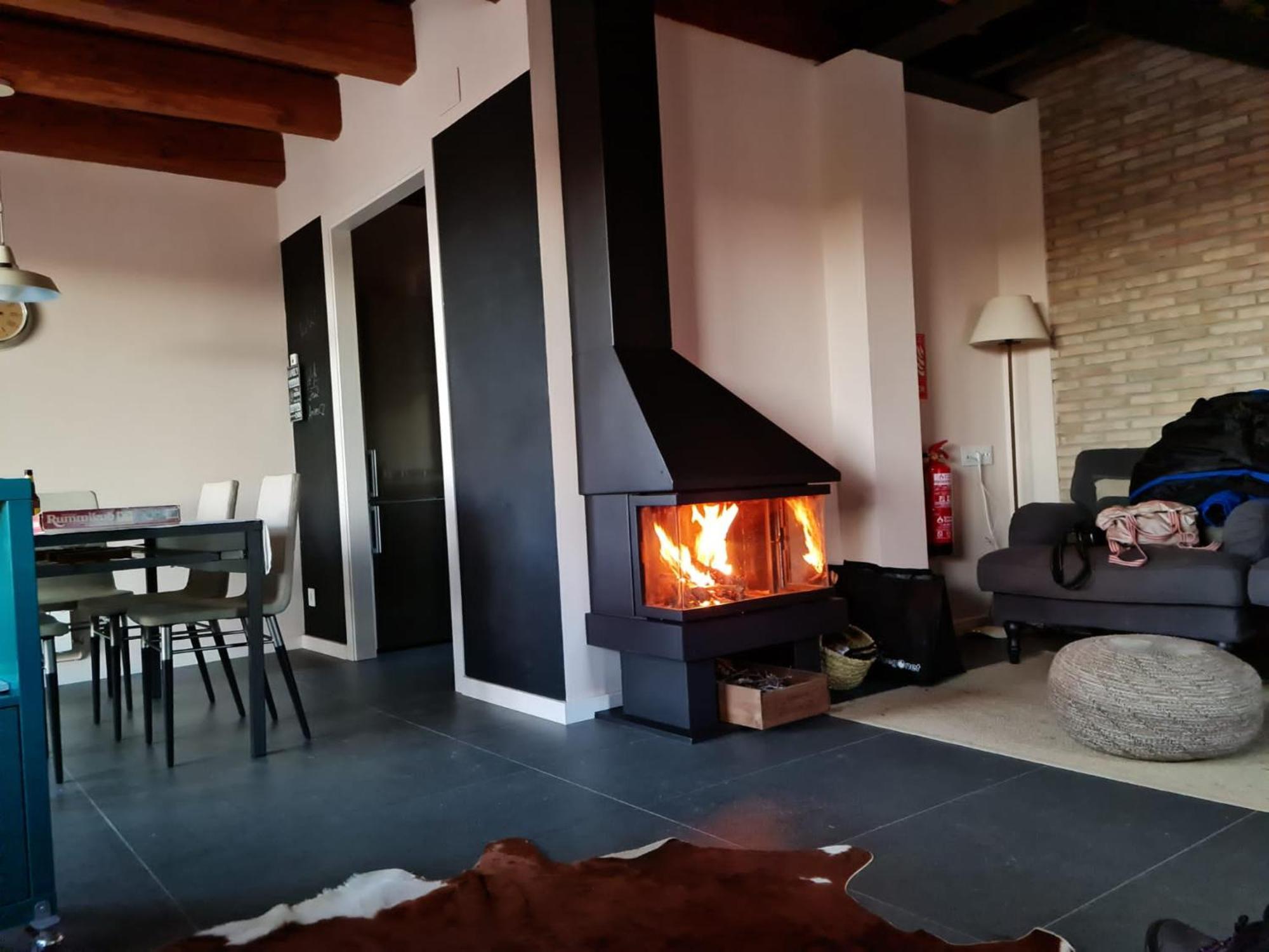 Casa Rural Masia Les Apieres El Pla de Manlleu Екстериор снимка